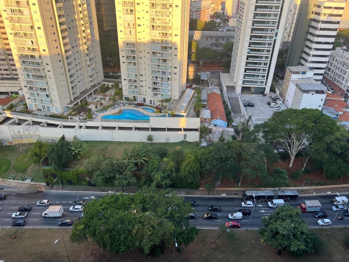דירות סאו פאולו Beneficencia Portuguesa, 50 Metros מראה חיצוני תמונה